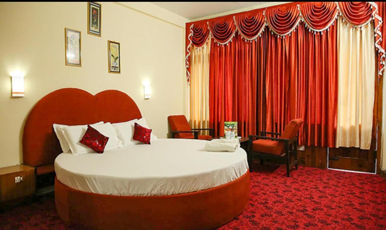 Mha Hotel Ever Green Manali Bagian luar foto